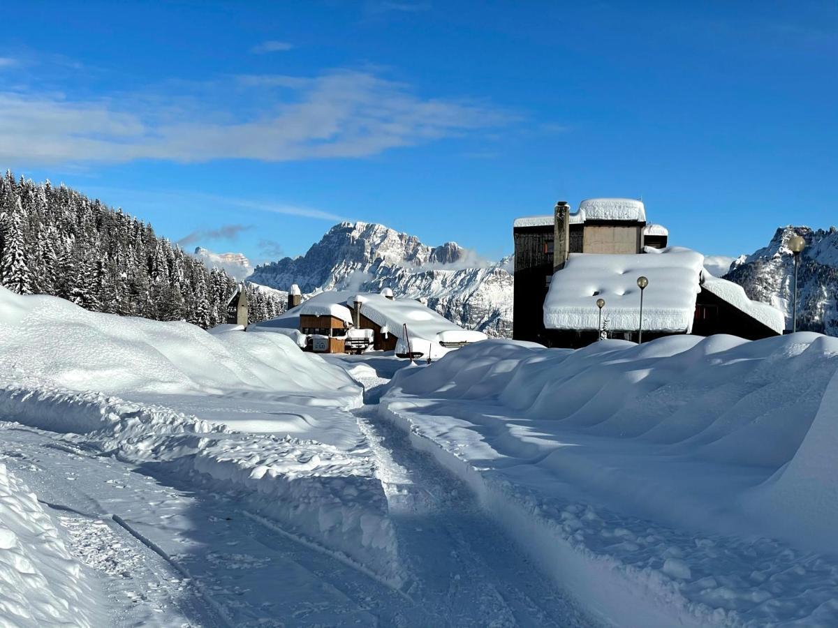 Casa Cucciolo Falcade Luaran gambar